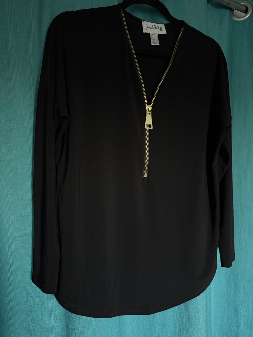 Joseph Ribkoff drop shoulder zippered tunic